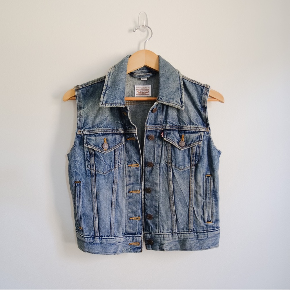 Levis Jean Vest — Small